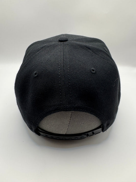 Groms and legends SnapBacks