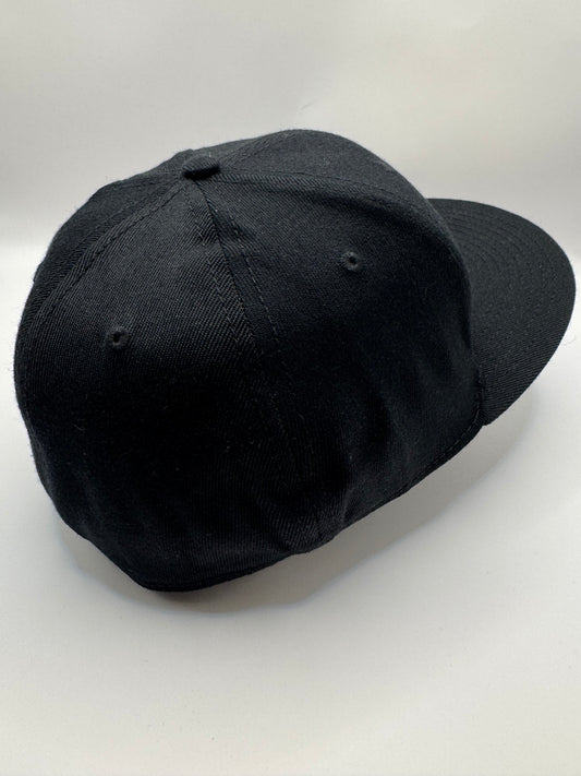 Groms and legends flexfits